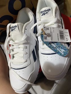 Reebok Size 8.5 Nuevo 