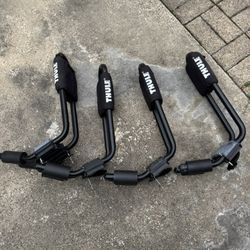 Thule Yayak Roof Carrier