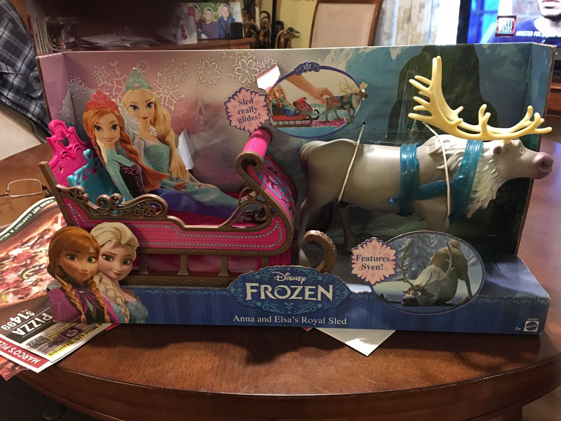 Anna and elsa sled 2014 nib rare