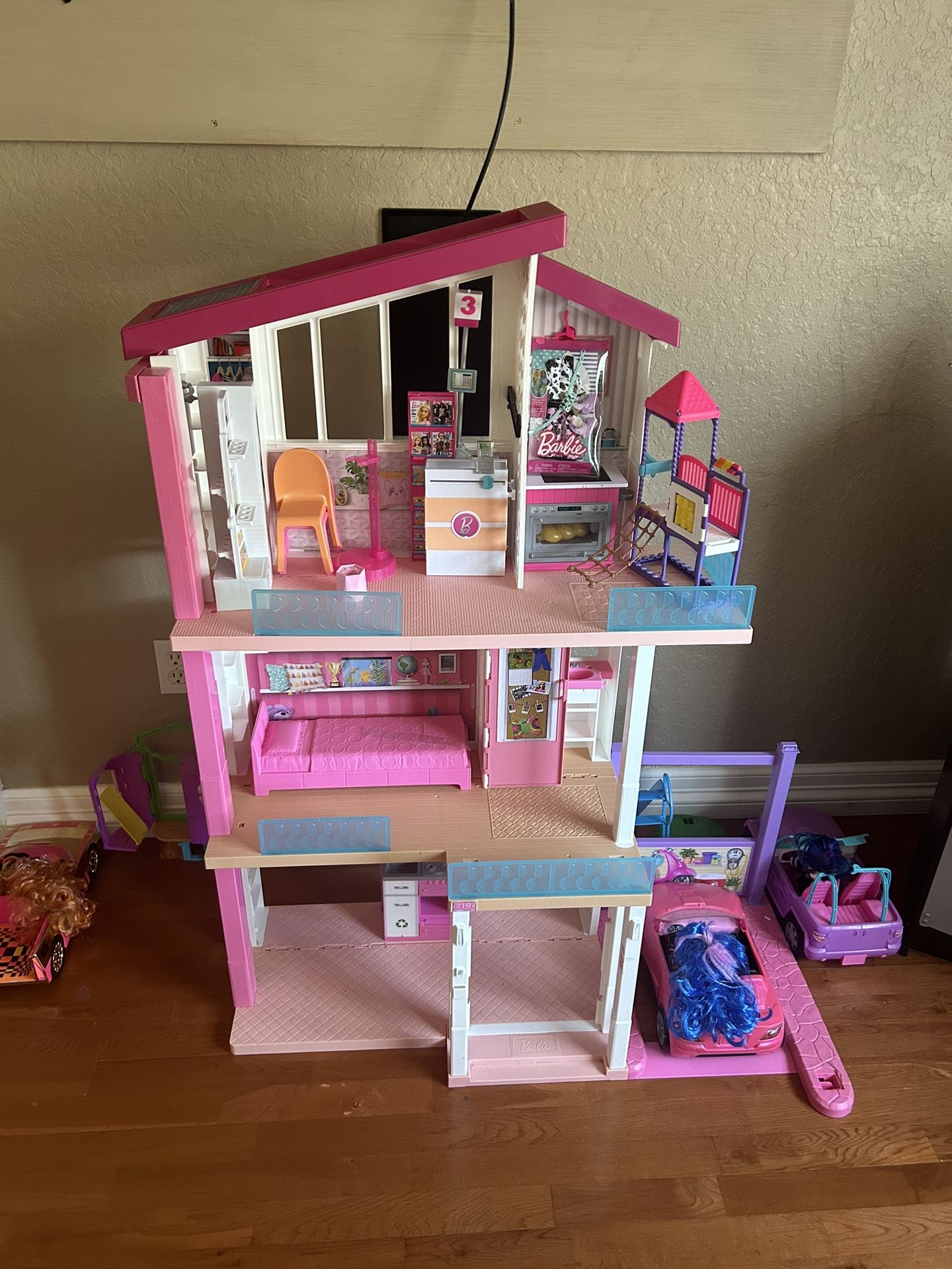 Barbie Dream House LOL Surprise House And Play House 