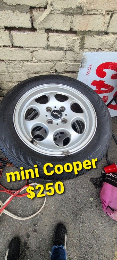 Mini Cooper 175/65/15