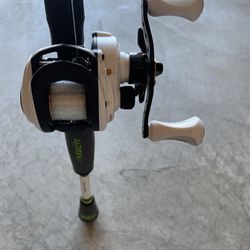 Lew’s Mach Fishing Rod Bait casting Set 