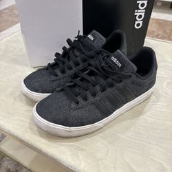 Adidas Men’s Sneakers 
