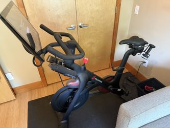 Peloton Gently Used