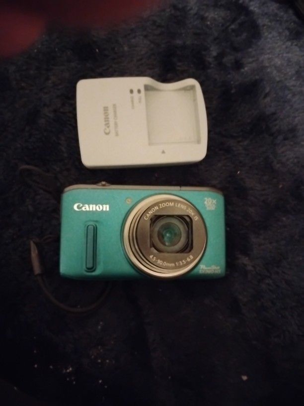 Canon PowerShot Sx260HS 20x Optical Zoom