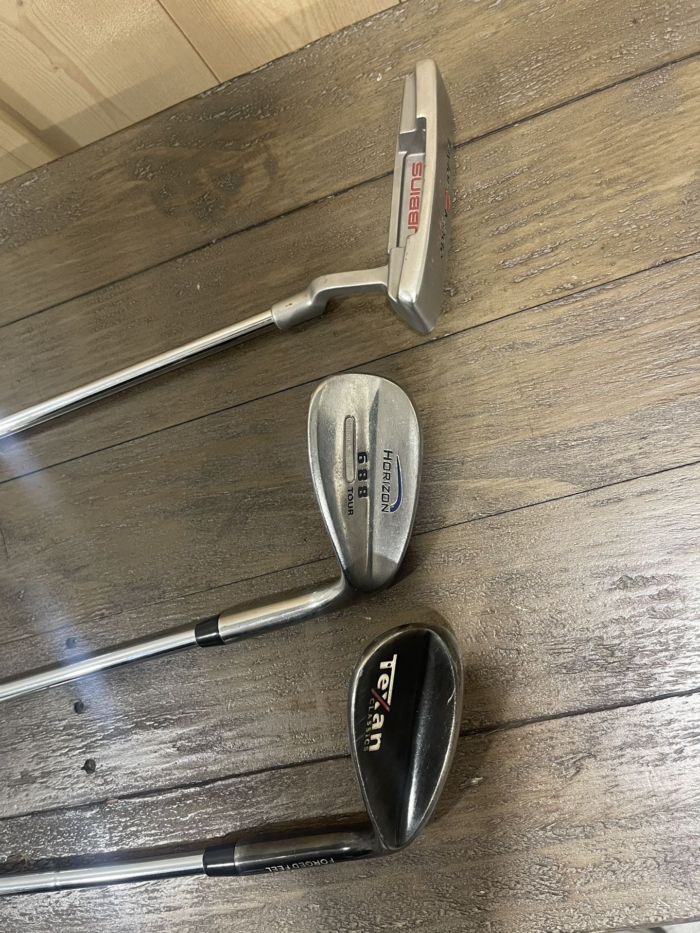 Taylormade Nubbins Putter/ Texas Classic 60 Degree/ Horizon 886 56 Degree