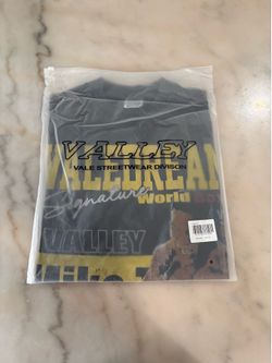 Valley “Mike Tyson vs Everybody” Graphic Tee – Washed Black (Size Medium) 🥊🔥