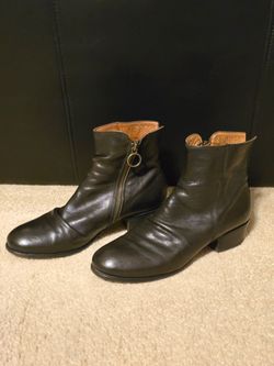 Fiorentini and Baker women's ankle boot. Size 7