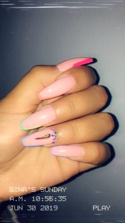Acrylic nails