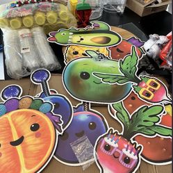 Hey Bear, Dancing Fruit