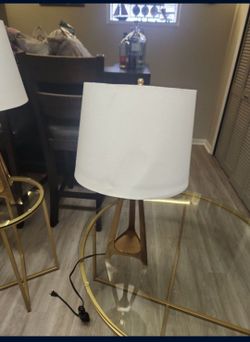 2 lamps make an offer