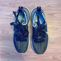 Used Nike React Infinity Flyknit Size 5 Womens Black/Light Green Running Shoes