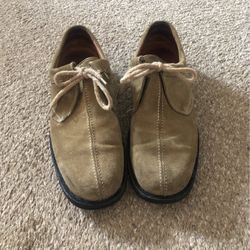 Tommy Bahama Suede Tie Ups W/velcro In Beige Size 10