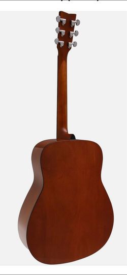 Yamaha guitar