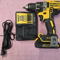 Dewalt DCD791 20v Drill