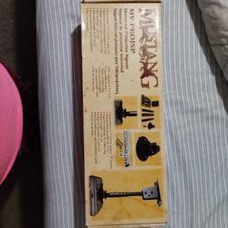 Mustang Mv-projsp Universal Projector Mount