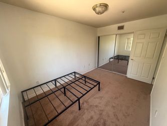 Black Metal Platform Bed Frame