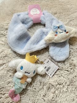 Cinnamonroll Sanrio Plush Keychain & cinna scarf - New with tag
