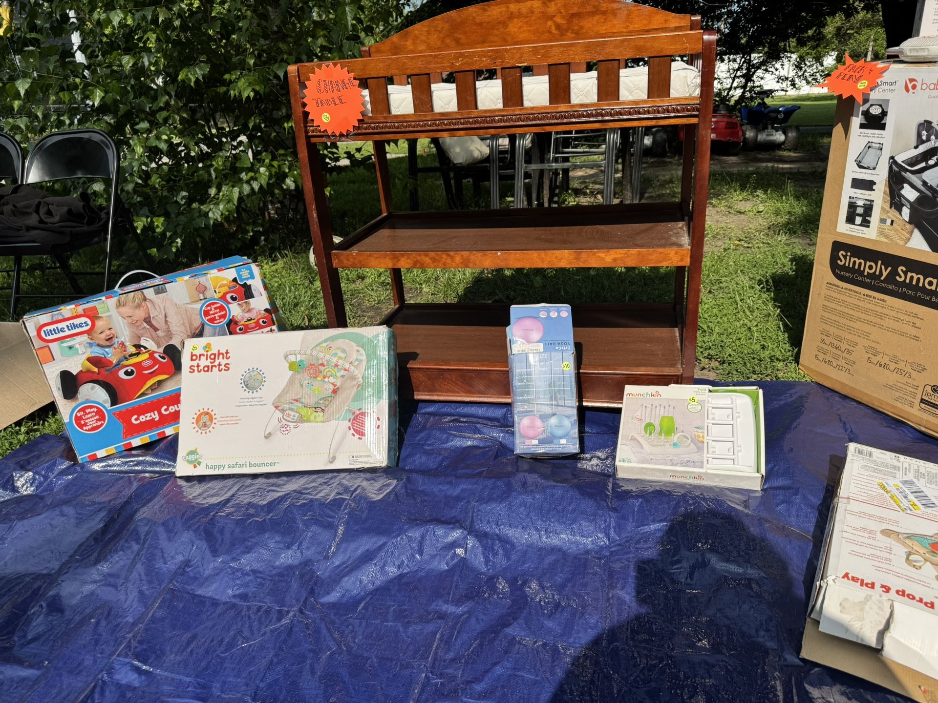 Yard Sale!! 2304 Fort Circle, Omaha, Ne