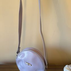 DRAMATIC PRICE DROP: VINTAGE NEVER USED LAVENDER LONG CHAMPS “Canteen”-style Crossbody