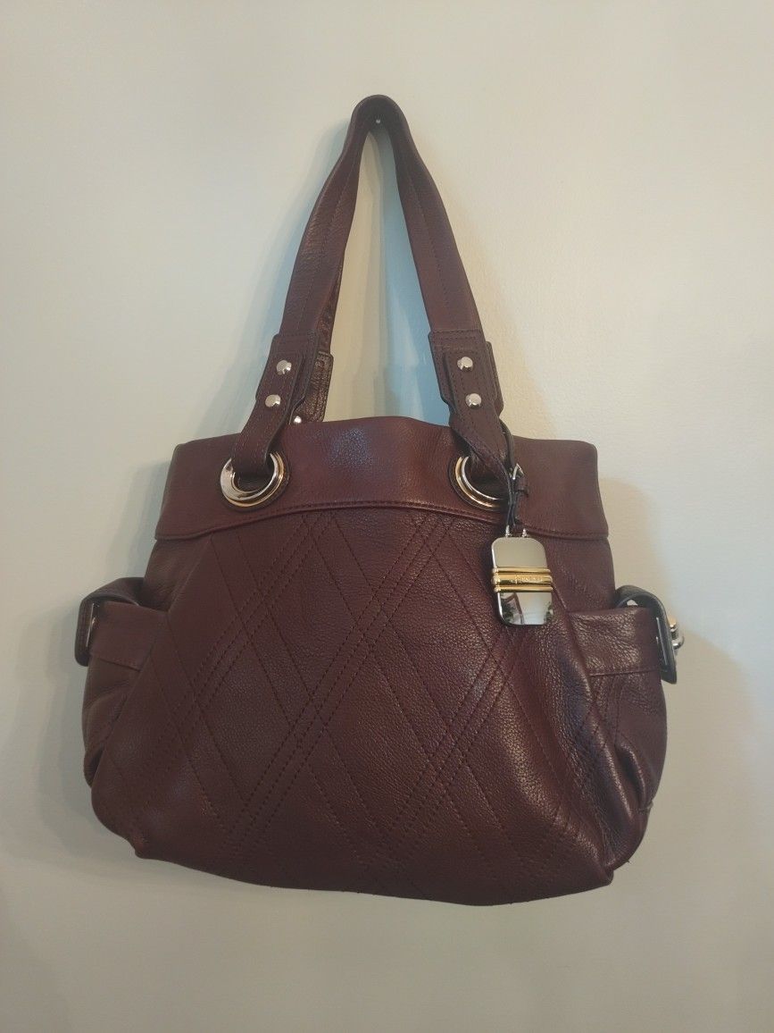 B. Makowsky Shoulder Bag