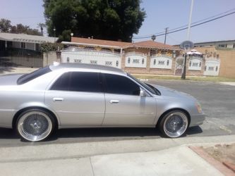 2010 cadilliac dts v8