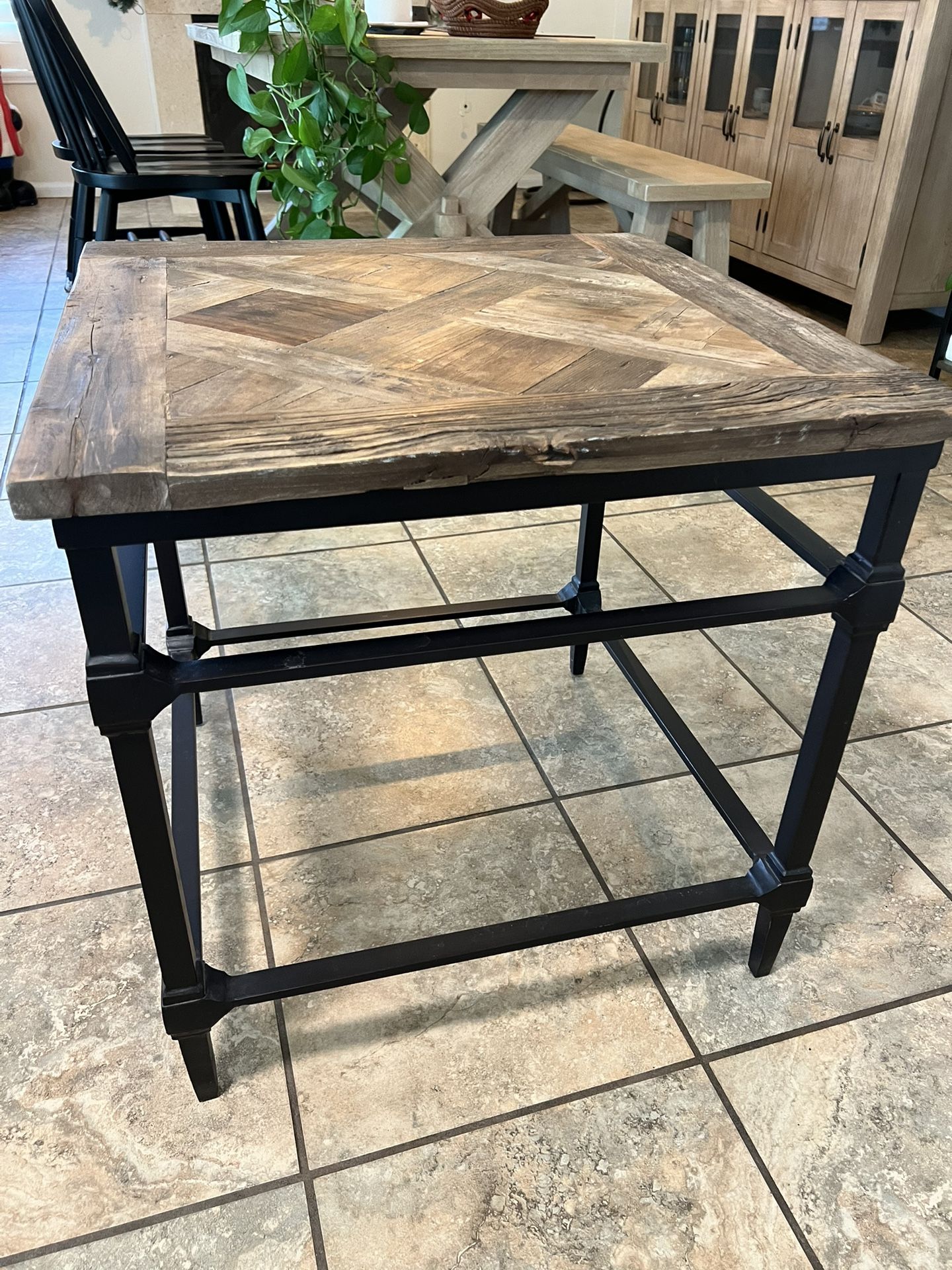 Pottery Barn Reclaimed Wood End Table (23.5”) 