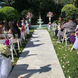 Picture-Perfect Private Event Center: Endless Photo Ops & Pure Elegance