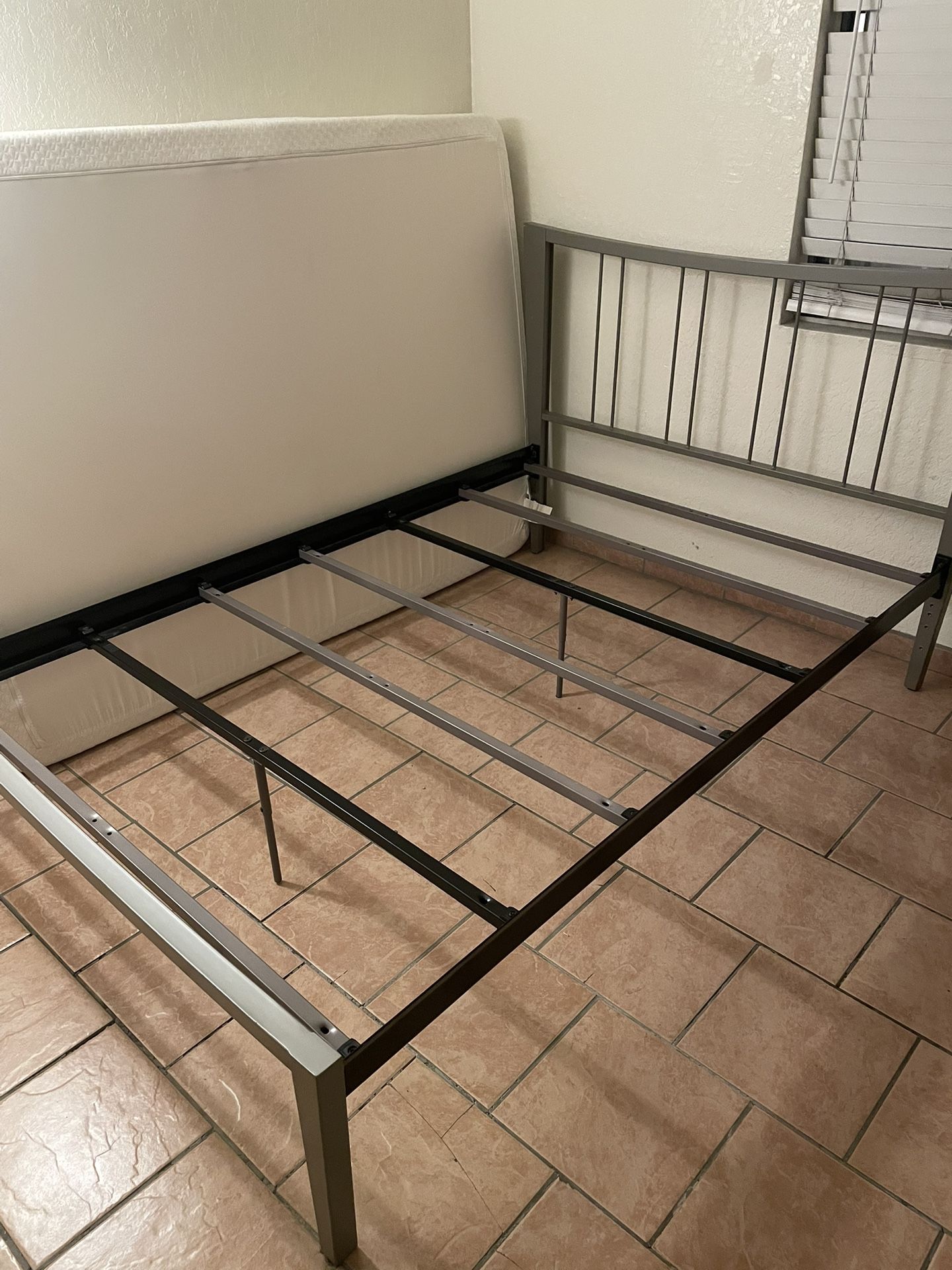 Full Size Heavy Duty Bed Frame