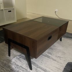 MOVING SALE - Lift Top Coffee Table with Glass Top