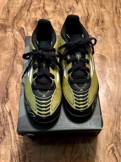 Adidas Messi F50 Soccer Cleats