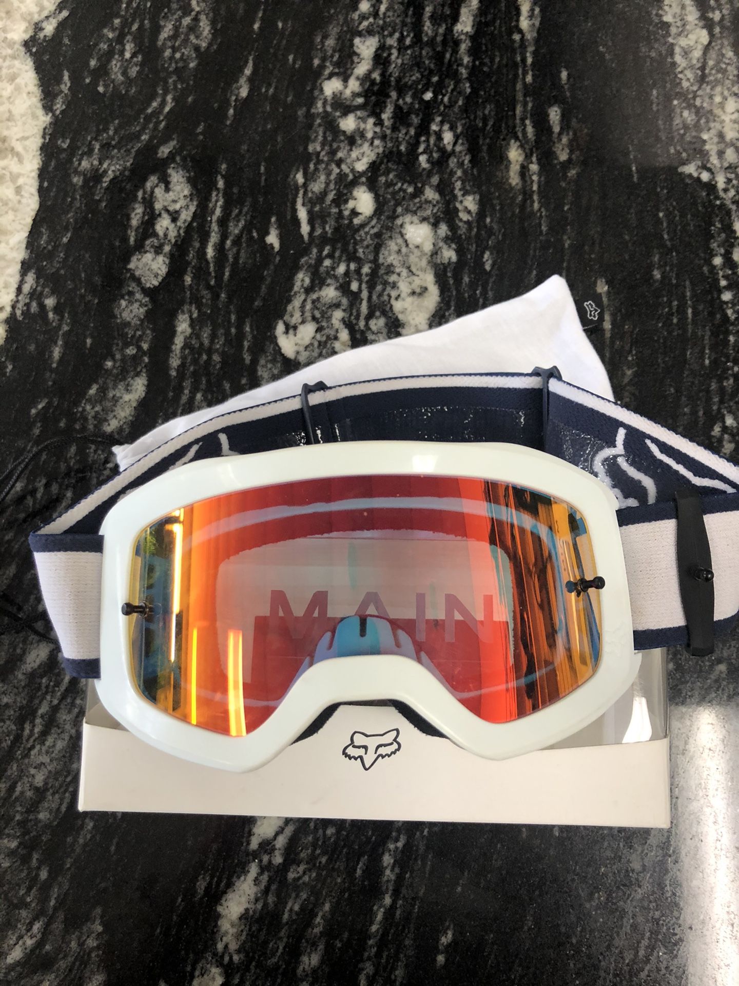 Main Youth Racing Glasses