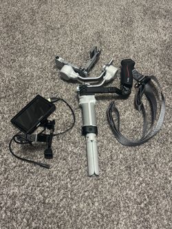 DJI RS4 Mini with Camera Monitor