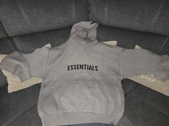 Essential Hoodie