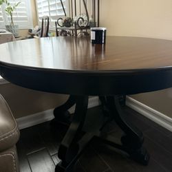 Dining Table Round 