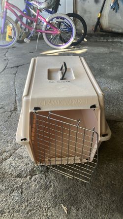 Small dog or car carrier