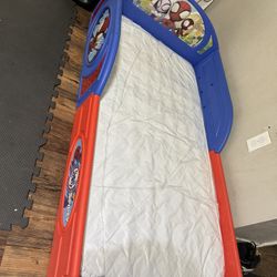 Spider Man Toddler Bed With Brand New Mattress 