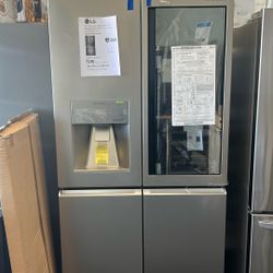 LG Signature Premium Refrigerator For Sale