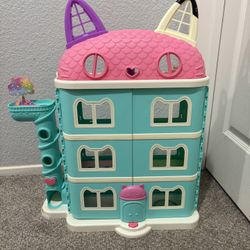 Gabby’s Dollhouse