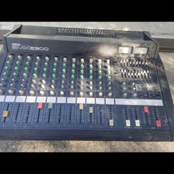 yamaha  emx2300  mixer