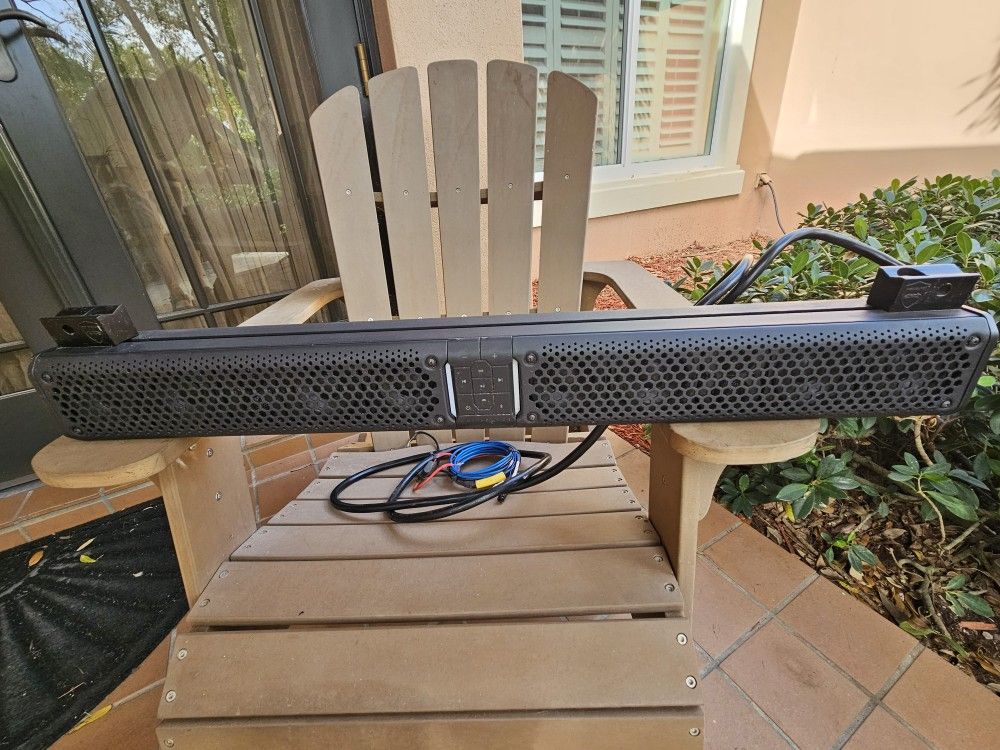 Wet Sounds Soundbar With Remote