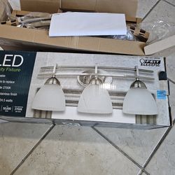 Brand new Feit Electric LED Vanity Fixture With 3 Lights Dimmable Soft White 2700k