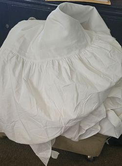 CAL KING WHITE DUST RUFFLE 15"