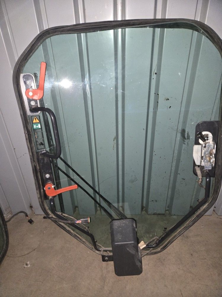 Bobcat R Series Door