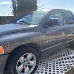 2003 Dodge Ram Truck