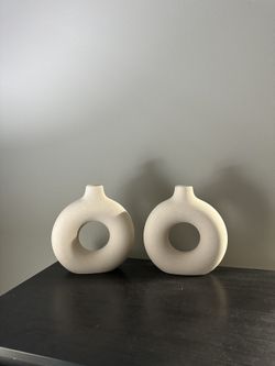 H&M Home Modern Vases
