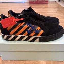 Off-White Low Vulcanized Black Orange Men’s Size 10.5