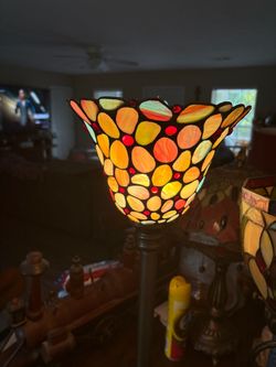Tiffany-Style Stained Glass Floor Lamp