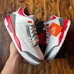 Jordan 3 Retro ‘Fire Red’ Size 9.5M