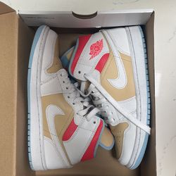 Women’s Air Jordan 1 Mid SE